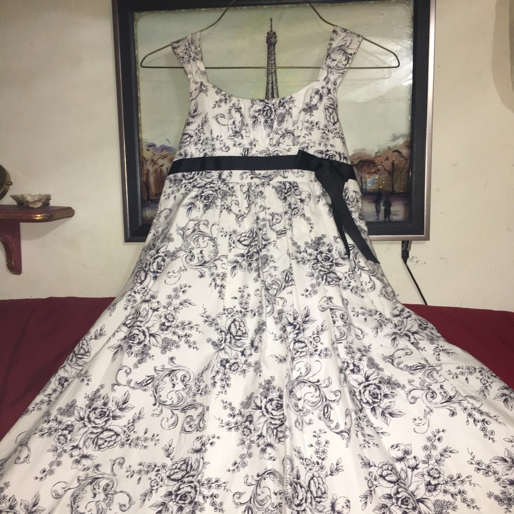 Girls dress